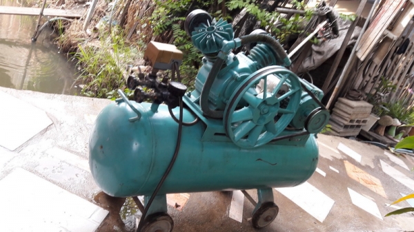 ขาย ปั้มลม2หัว 50ลิตร 2แรง ใช้งานได้ปกติ