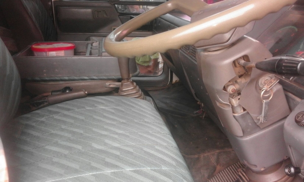 ขายรถบรรทุก 10 ล้อดั้ม HINO FM 3 M มีสามคัน หัวบางยางดีคัสซีสวยทะเบียนเต็ม ขายรถบรรทุก 10 ล้อดั้ม HINO FM 3 M มีสามคัน หัวบางยางดีคัสซีสวยทะเบียนเต็ม