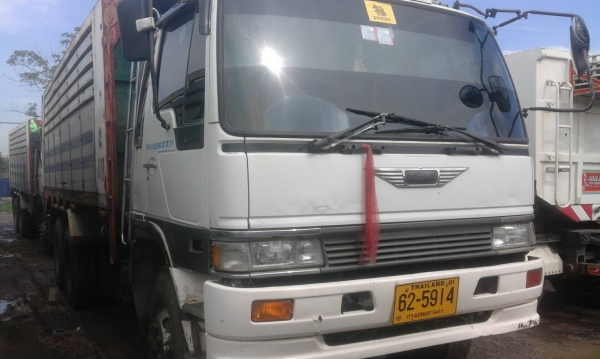 ขายรถบรรทุก 10 ล้อดั้ม HINO FM 3 M มีสามคัน หัวบางยางดีคัสซีสวยทะเบียนเต็ม ขายรถบรรทุก 10 ล้อดั้ม HINO FM 3 M มีสามคัน หัวบางยางดีคัสซีสวยทะเบียนเต็ม