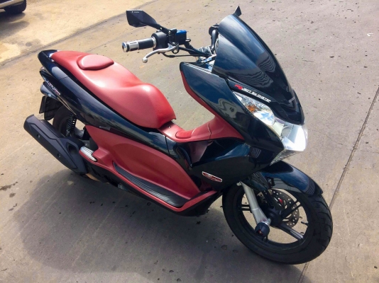 ขาย สด หรือ ผ่อน pcx 150 สถาพสวยมากๆ