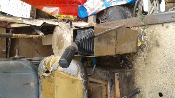 ประกาศขาย..ชุดคอนโทลมือ ตีน รถแบ็คโฮ CAT