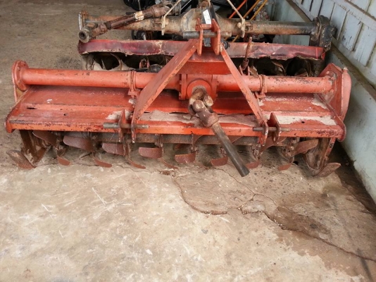 ขาย 34 แรง ใบมีด ผาน6 ยางดี 4 เส้น ขาย 34 แรง ใบมีด ผาน6 ยางดี 4 เส้น