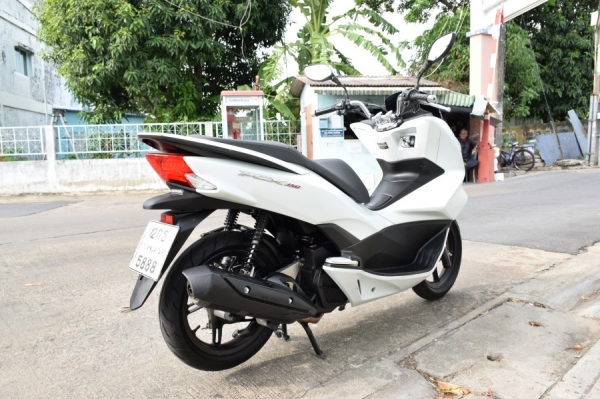 PCX150i Led 2014  รถบ้านแท้ เล่มชุดโอนครบ