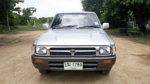 รถบ้านแท้ โตโยต้าไมตี้เอ็กแค๊ป ตัวพิเศษ ลักจูลี่ 2.5 SGL ปลายปี 38 โฉมโปร่งท้าย รถบ้านแท้ โตโยต้าไมตี้เอ็กแค๊ป ตัวพิเศษ ลักจูลี่ 2.5 SGL ปลายปี 38 โฉมโปร่งท้าย