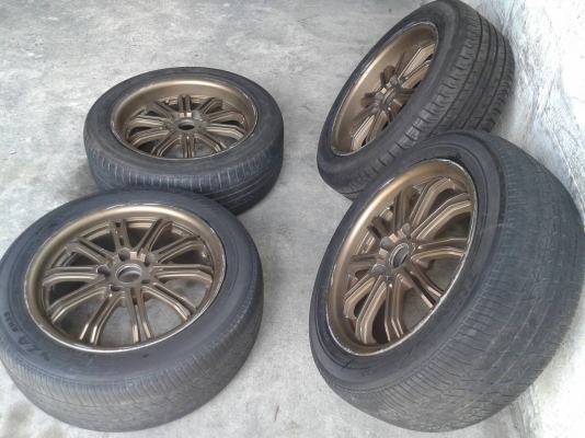 ขอบ17นิ้ว5รู114 พร้อมยาง สวยๆ 4 ล้อ ราคา 7900 บาท