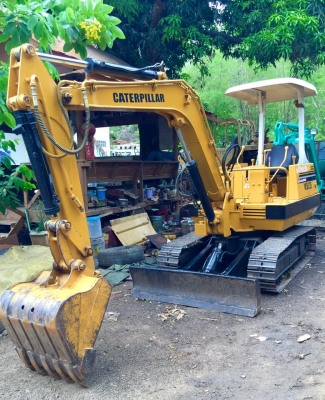 MITSUBISHI ms035 ขนาดPC-35 <มีลายแย๊กพร้อม> เครื่อง 4 สูบ รถเก่านอกแท้100\%มีเอกสาร ติดต่อ085-5632278(ราคาต่อรองได้)