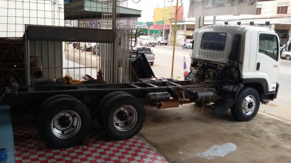 ขาย หัว-แคชซี isuzu deca fvz300