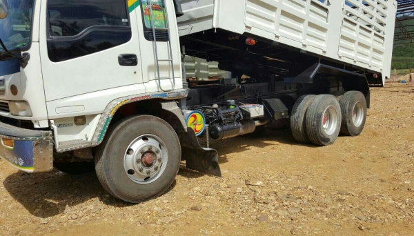 สิบล้อ อีซูชุ Dega 320ปี48 แม่ดั้ม+ลูก3คานไม่ดั้ม รถสภาพดีสวยเดิมๆพร้อมใช้ ทะเบียนพร้อมโอน