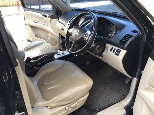 PAJERO SPORT 2.5 GT ปี2012 สีดำ สวยสุดๆ รถสมบูรณ์ทุกจุด PAJERO SPORT 2.5 GT ปี2012 สีดำ สวยสุดๆ รถสมบูรณ์ทุกจุด