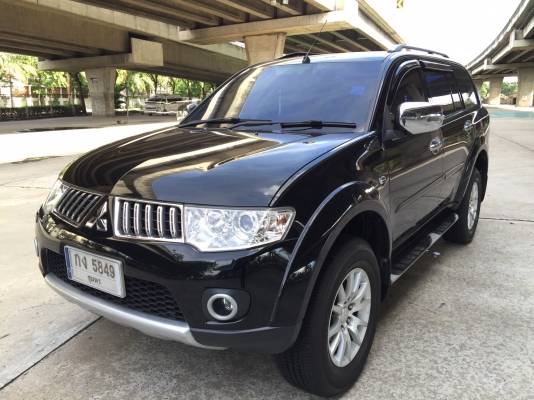 PAJERO SPORT 2.5 GT ปี2012 สีดำ สวยสุดๆ รถสมบูรณ์ทุกจุด