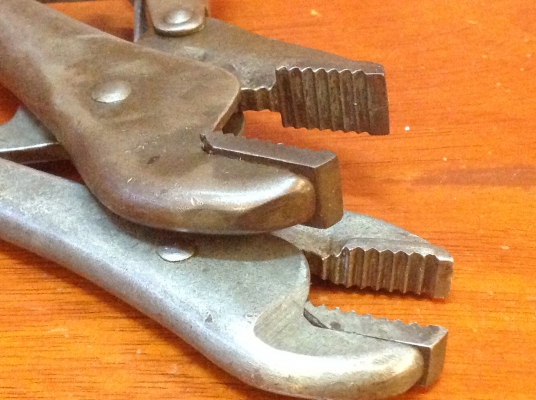 ขายคีมล็อคสะสม Vintage Petersen Vise Grip Dewitt, Nebr.  รุ่นแรก สวยงามสมบูรณ์มาก (ขายคู่)