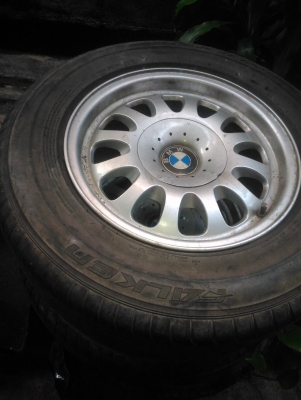 ขายล้อ bmw พร้อมยางใหม่