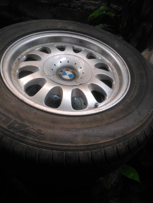 ขายล้อ bmw พร้อมยางใหม่