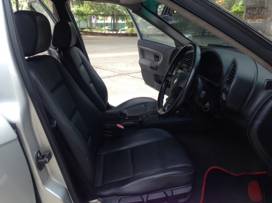 BMW 318i นกแก้ว E36 LPG ปี1993