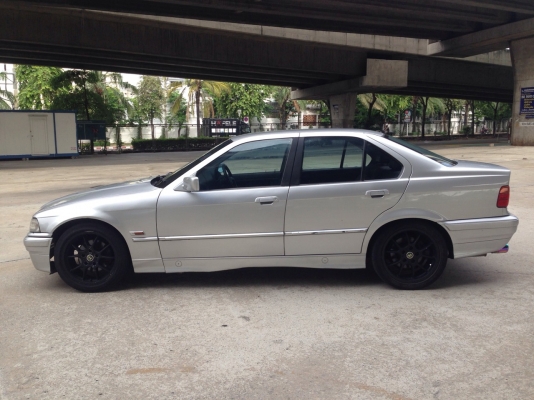 BMW 318i นกแก้ว E36 LPG ปี1993