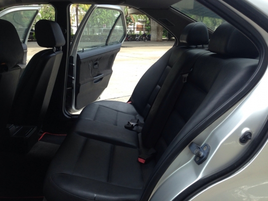 BMW 318i นกแก้ว E36 LPG ปี1993