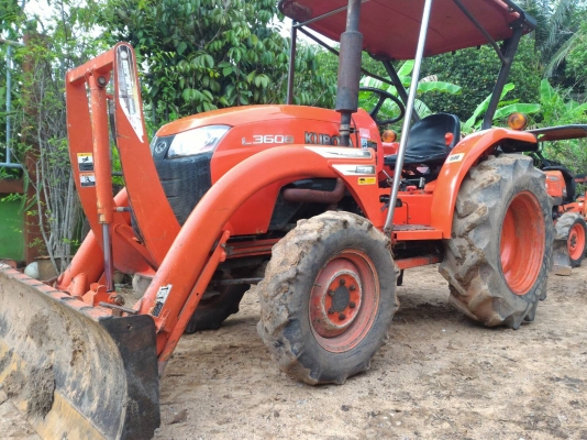ขายรถไถ KUBOTA L3608 พร้อมดันหน้า และผาน6 ราคา 275,000 DC Tractor Rayong  0818618678,0899347475 id line=0818618678 id lne=0899347475 มีรถขนส่งบริการทั่วไทย