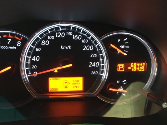 2011 NISSAN TEANA200 XL SPORT SERIE ภายในสีดำรถสวย เดิมสุดๆ ไมล์น้อย