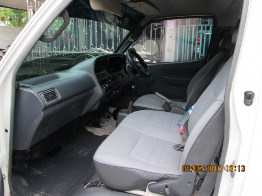 ขายรถตู้หลังคาเตี้ย