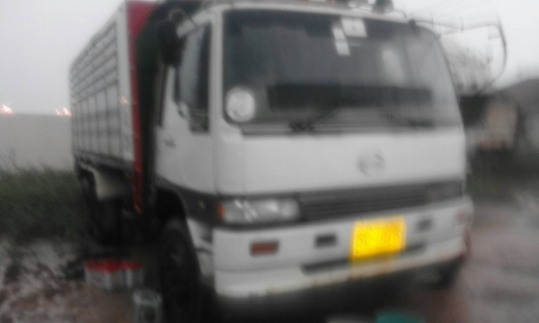 ขายรถบรรทุกดั้ม HINO 3 M แท้ๆ 2 เพลาเครื่องดีคัสซีสวยทะเบียนเต็มมีขาย 2 คัน