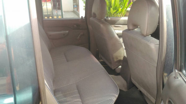 ฟอร์ดเรนเจอร์4ประตู