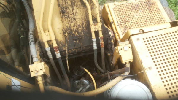 ขายรถแบคโฮ CAT 320 B เครื่องเดิมปั้มเดิมเอกสารทะเบียน ขายรถแบคโฮ CAT 320 B เครื่องเดิมปั้มเดิมเอกสารทะเบียน