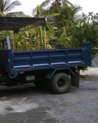 หกล้อ อีซูชุ NPR110ดั้ม5คิว เครน3ตัน สภาพดีสวยพร้อมใช้ ทะเบียนพร้อมโอน หกล้อ อีซูชุ NPR110ดั้ม5คิว เครน3ตัน สภาพดีสวยพร้อมใช้ ทะเบียนพร้อมโอน