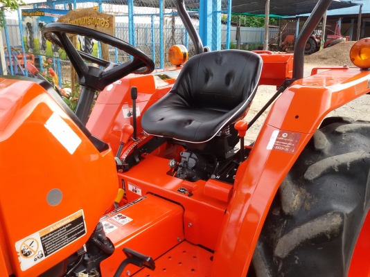 ปัญญาแทรคเตอร์..จัดมาให้ครับ ด่วน!!!คูโบต้า L3408ตัวเปล่า สภาพพร้อมใช้