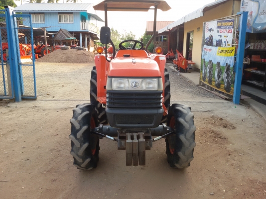 ปัญญาแทรคเตอร์..จัดมาให้ครับ ด่วน!!!คูโบต้า L2808ตัวเปล่า รถไร่สีเดิมจัดส่ง อ.นครไทย จ.พิษณุโลก