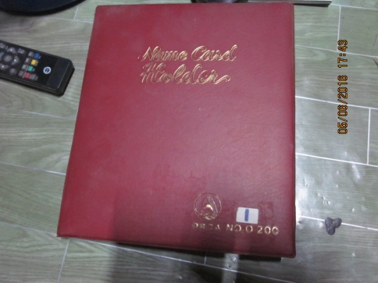 การ์ดโทรศัพท์ (รุ่นเก่า) ยกเล่มครับ