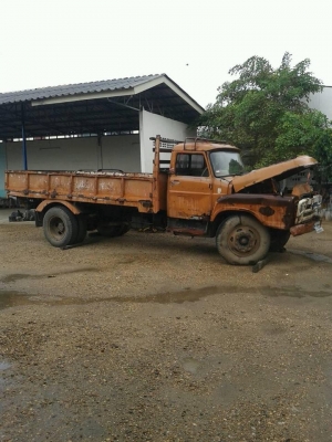 ขาย6ล้อ 165แรงปั้มลม คัชชีสวย ทะเบียนพรัอม