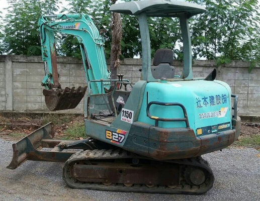 ขาย yanmar B27-2เก่าญี่ปุ่นยังไม่เคยใช้งานในไทยปั๊มนิ้ว คอนโทลสั้น น้ำมัน  สภาพสวยๆ