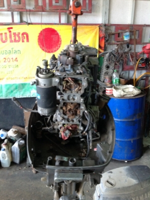 ขายด่วนครับ!!! เครื่องเรือเก่ามือสอง สภาพดี พร้อมใช้งานครับ