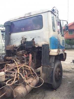 ขายหัวแชสซิส10ล้อโม่ปูน NISSAN CWM430H เครื่อง 230แรงม้า สนใจโทร 081-970-1072 ขายหัวแชสซิส10ล้อโม่ปูน NISSAN CWM430H เครื่อง 230แรงม้า สนใจโทร 081-970-1072