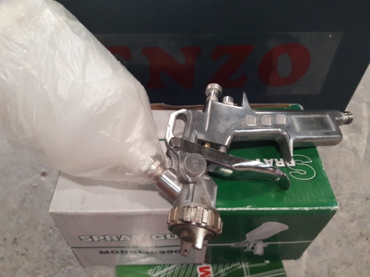 กาพ่นสี S990กาบน ใช้ดีราคาประหยัด550-พร้อมส่งทัวไทยหรือสั่งเก็บเงินปลายทางได้ครับ+100฿รอรับเเละจ่ายเงินที่หน้าบ้านท่านเลย