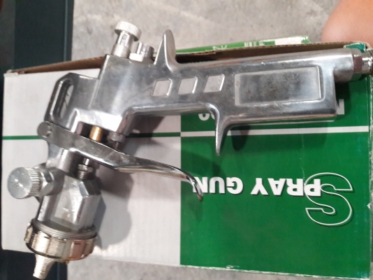 กาพ่นสี S990กาบน ใช้ดีราคาประหยัด550-พร้อมส่งทัวไทยหรือสั่งเก็บเงินปลายทางได้ครับ+100฿รอรับเเละจ่ายเงินที่หน้าบ้านท่านเลย