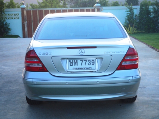 BenzC200Kompressorปี02รุ่นAvantgarde