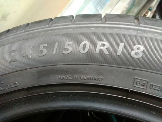 245/50R18 DUNLOP SP SPORT MAXX ( RUN FLAT ) MADE IN GERMANY ปี12 มี 2 เส้น tel.081-4273941 ไอดีไลน์ 0814273941 245/50R18 DUNLOP SP SPORT MAXX ( RUN FLAT ) MADE IN GERMANY ปี12 มี 2 เส้น tel.081-4273941 ไอดีไลน์ 0814273941
