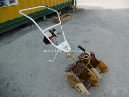 NEW เครื่องกำจัดวัชพืชในร่องข้าว MARUYAMA MKC-304 รหัสสินค้า : 80803329 www.nihonmono.com NEW เครื่องกำจัดวัชพืชในร่องข้าว MARUYAMA MKC-304 รหัสสินค้า : 80803329 www.nihonmono.com