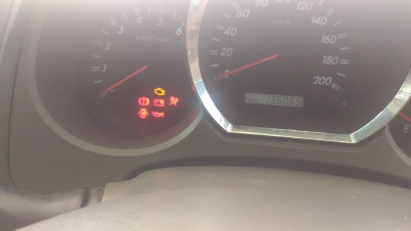 ต้องการขายโตโยต้าฟอร์จูนเนอร์์ปี2010