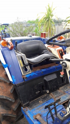 รถไถ ISEKI  TA240 24แรง 2 เพลา รถเปล่า ขายตามสภาพครับ