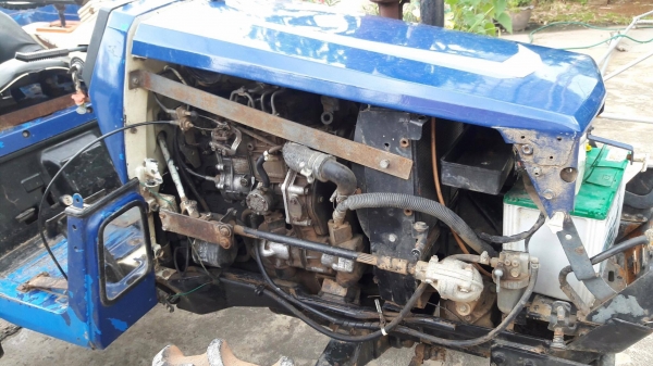 รถไถ ISEKI  TA240 24แรง 2 เพลา รถเปล่า ขายตามสภาพครับ