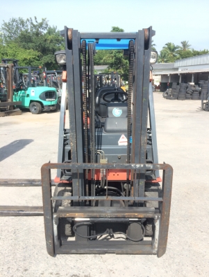 ขายรถnissan ขนาด 1.5 ตัน เครื่องยนต์ เบนซิล + แก็ส   เกียร์ ออโต้ รับประกัน3 เดือน