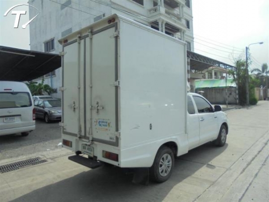 TOYOTA HILUX VIGO, 2.7 G X-TRA CAB POWER ปี2013สีขาว เกียร์ธรรมดา ติดแก๊ส LPG