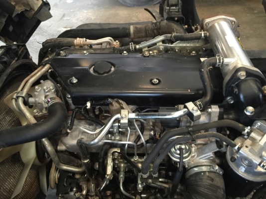 NQR 175 แรง 6 ล้อ ดั้มพ์ สามมิตร ปี 56 NQR 175 แรง 6 ล้อ ดั้มพ์ สามมิตร ปี 56