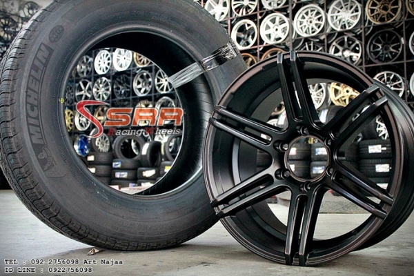 ล้อแม็กซ์ขอบ18 พร้อมยาง MICHELIN ราคาชุดละ 31900 บาท