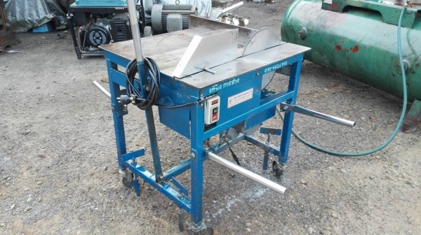 ** ขอบคุณผู้ซื้อ&amp;พี่เสือครับ **แท่นตัดอลูมิเนียม สันติจงเจริญ มอเตอร์ Hitachi 1 HP 220V ใช้ไฟบ้านสภาพสวยสดใหม่มาดูมาเทสก่อนได้ครับ.