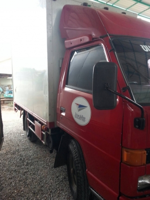 รถบรรทุก 4 ล้อใหญ่ รถบรรทุก 4 ล้อใหญ่