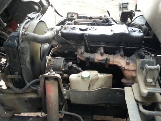 รถบรรทุก 4 ล้อใหญ่ รถบรรทุก 4 ล้อใหญ่