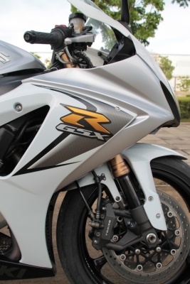 &lrm;ขายครับ Suzuki_GSX-R 1000rr_‬(K7)สีขาว